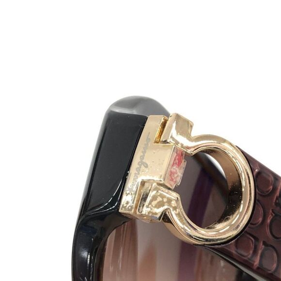 Salvatore Ferragamo | SF609SA Gancini Brown Gradient & Gold Sunglasses w/ Case - Picture 9 of 12